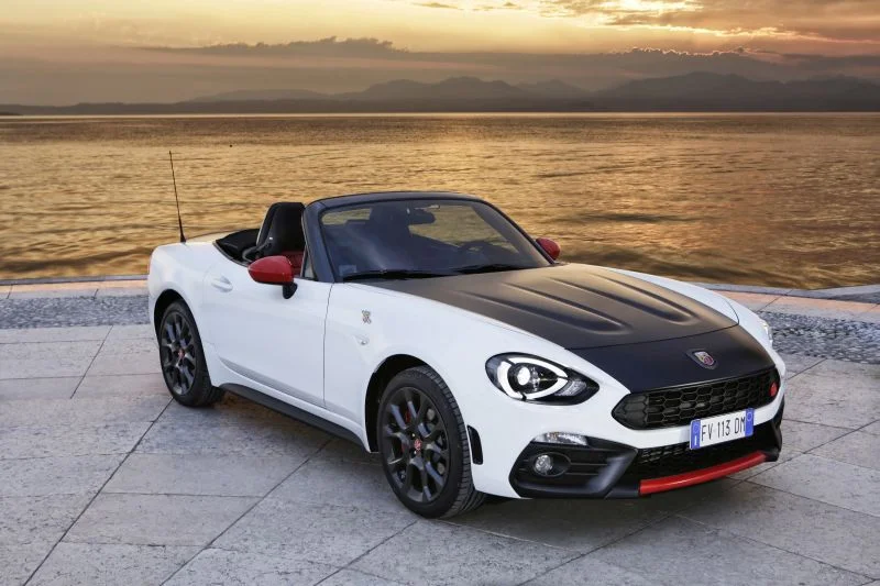 Abarth 124 Spider 1.4 MultiAir (170 Hp)2016 - 2019 thumbnail 12