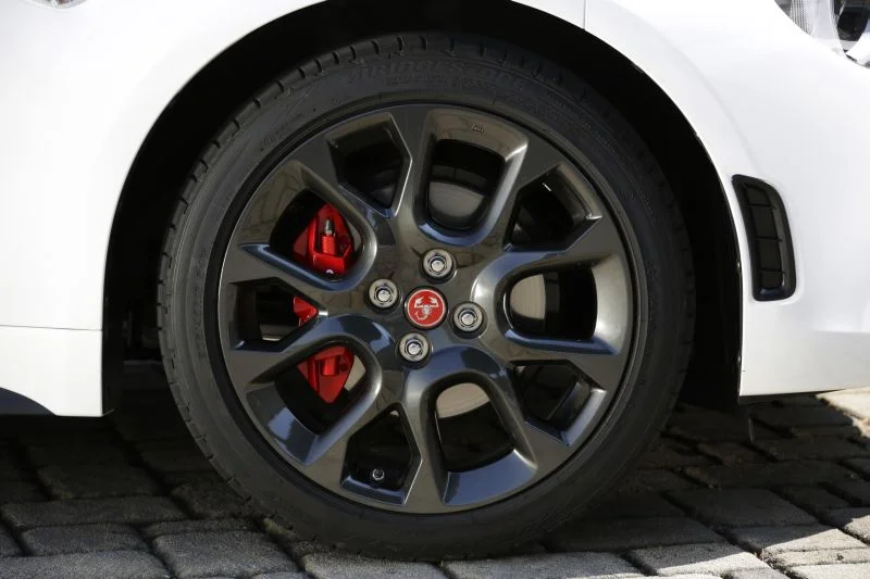 Abarth 124 Spider 1.4 MultiAir (170 Hp)2016 - 2019 thumbnail 6