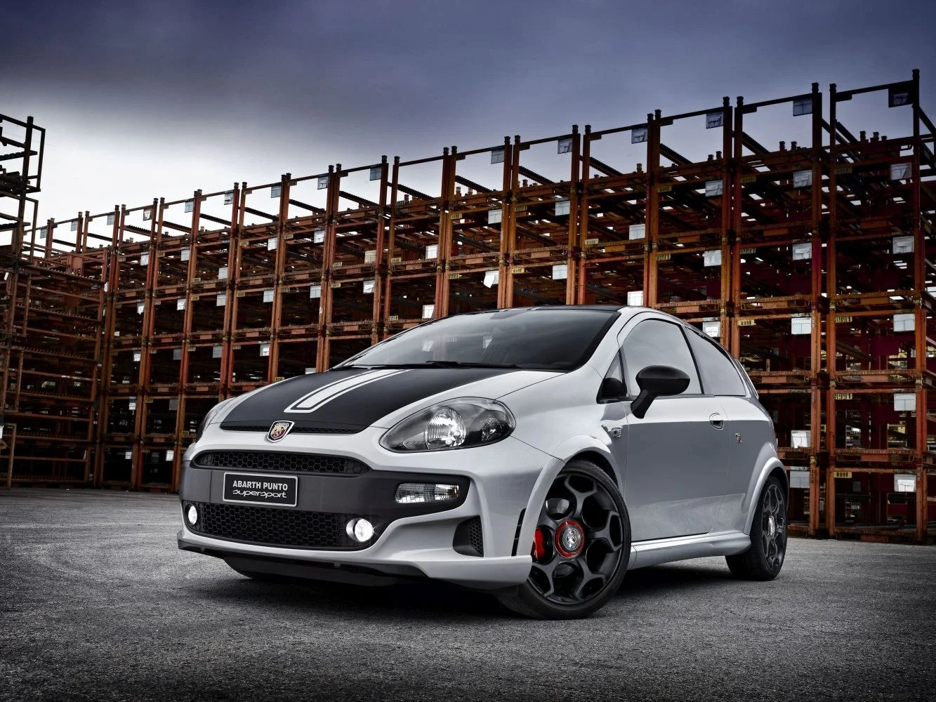 Abarth Punto 1.4 Turbo MultiAir (163 Hp)2012 - 2013 thumbnail 2