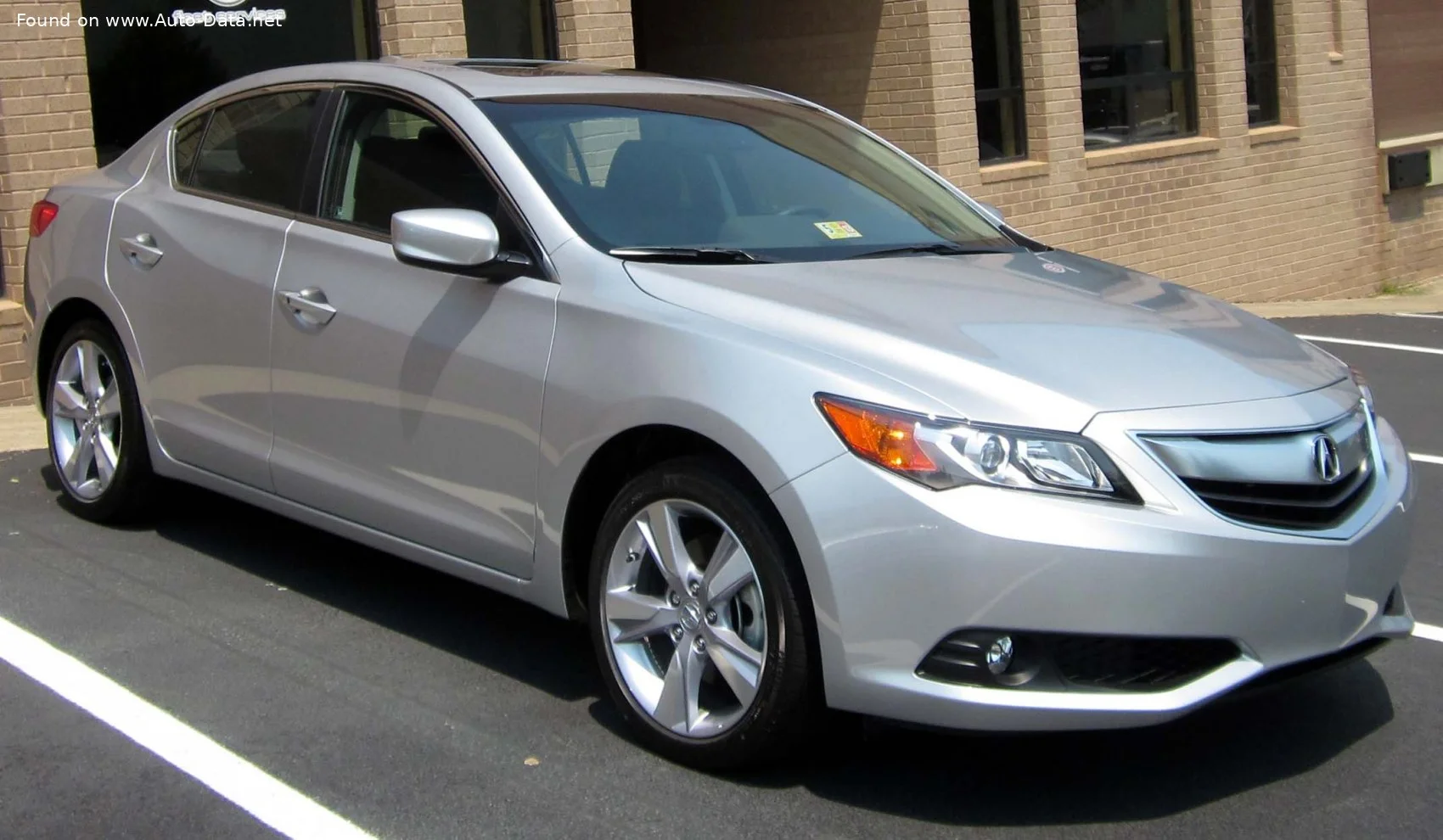 Acura ILX 1.5 (111 Hp) Hybrid CVT2013 - 2015 thumbnail 3