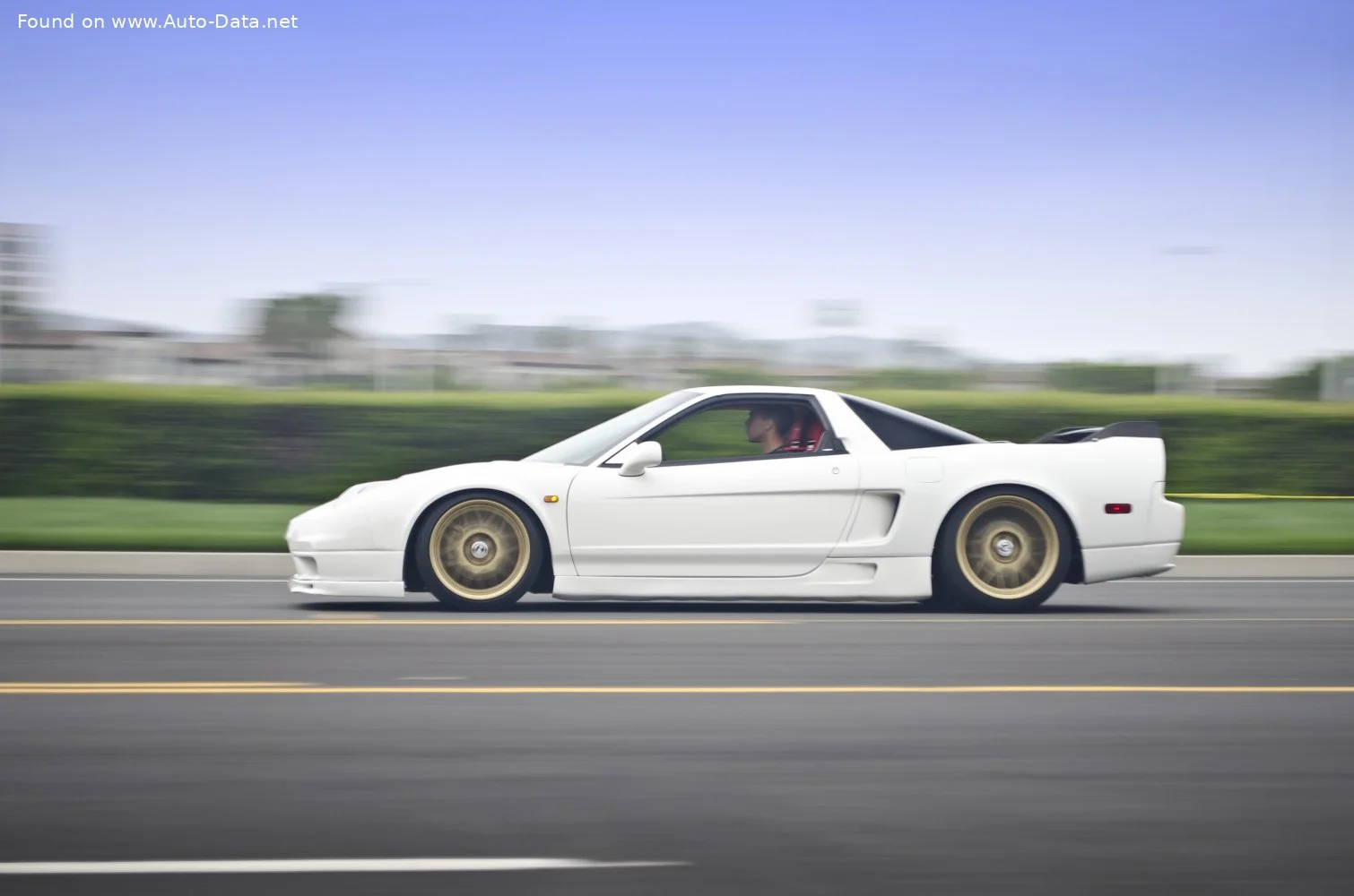 Acura NSX 3.0 i V6 24V (255 Hp)1990 - 1997 thumbnail 8