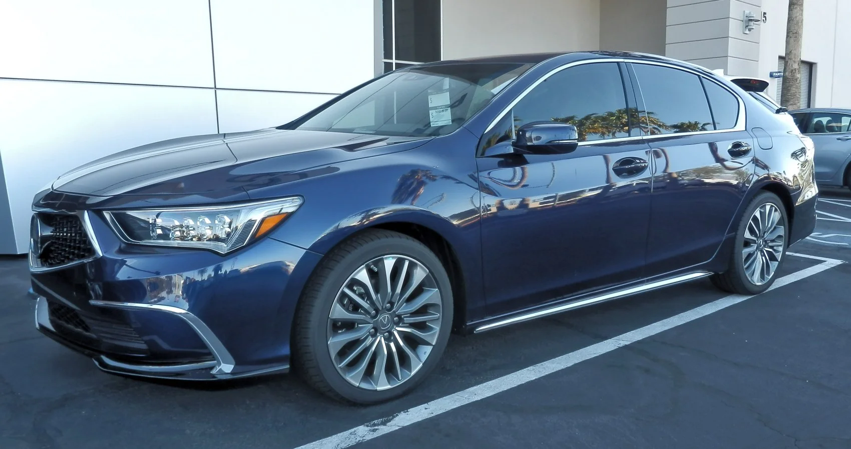 Acura RLX 3.5 V6 (310 Hp) Automatic2017 - 2020 thumbnail 9