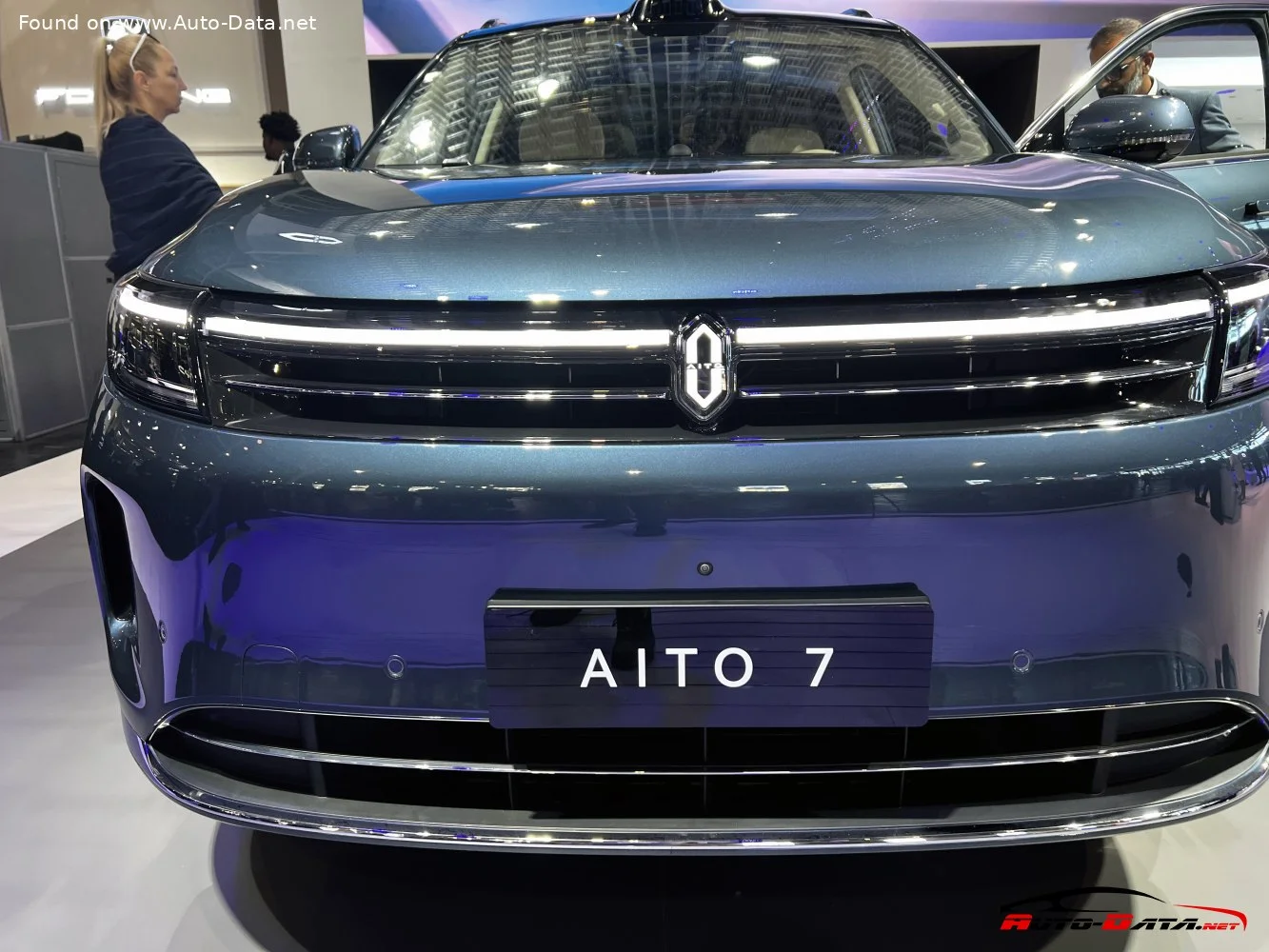 AITO 7 AITO 7 thumbnail 6