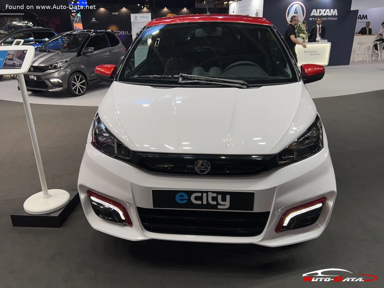Aixam eAIXAM 5.1 kWh (8 Hp) VSD2019 - thumbnail 2