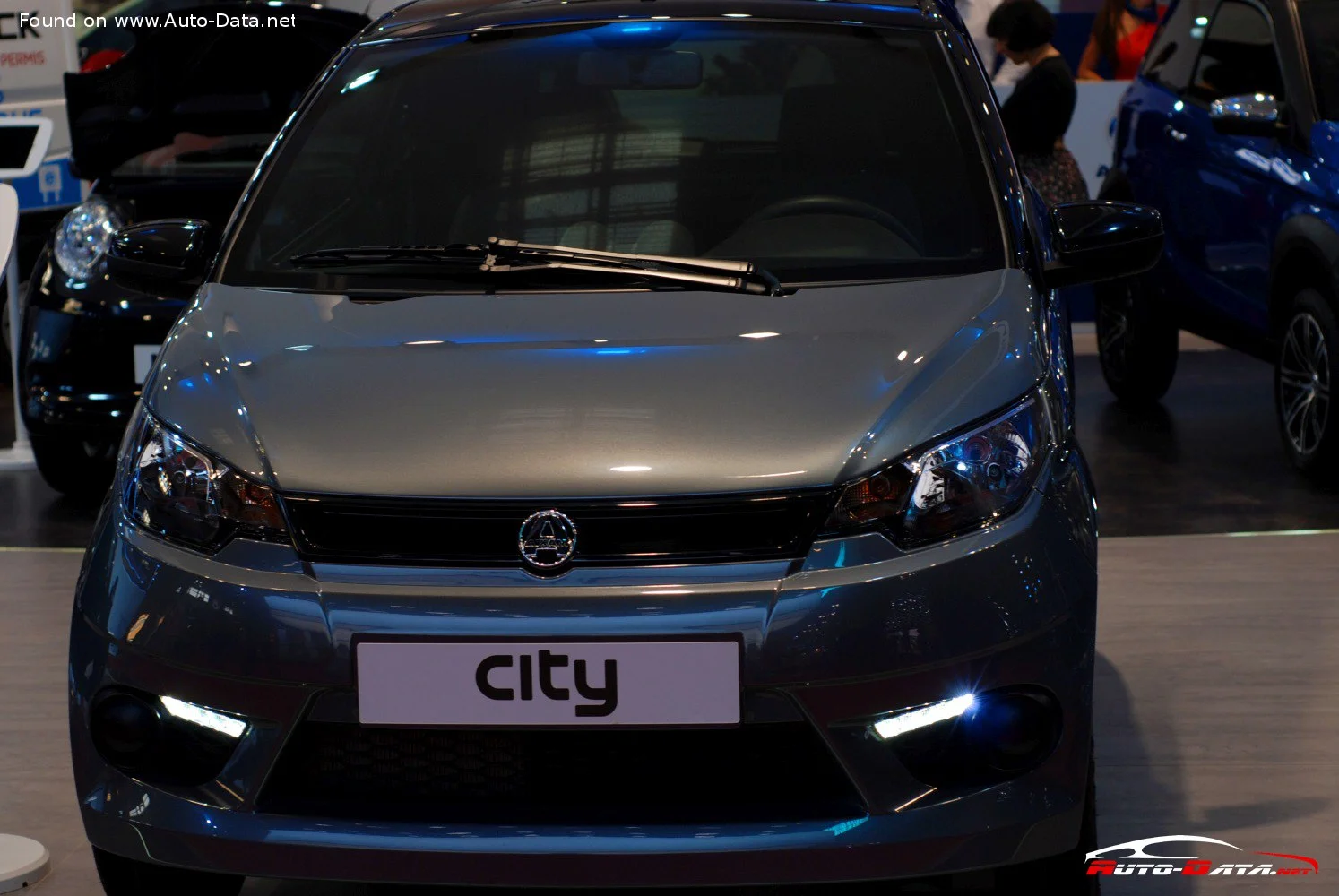 Aixam SENSATION 0.5d (8 Hp) Automatic2016 - 2020 thumbnail 6