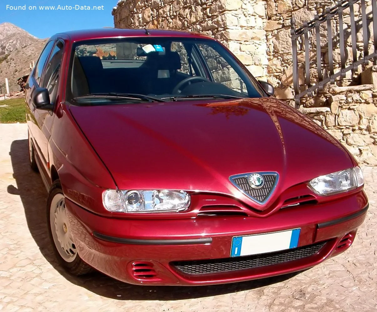 Alfa Romeo 146 1.4 Twin Spark 16V (103 Hp)1999 - 2000 - 1