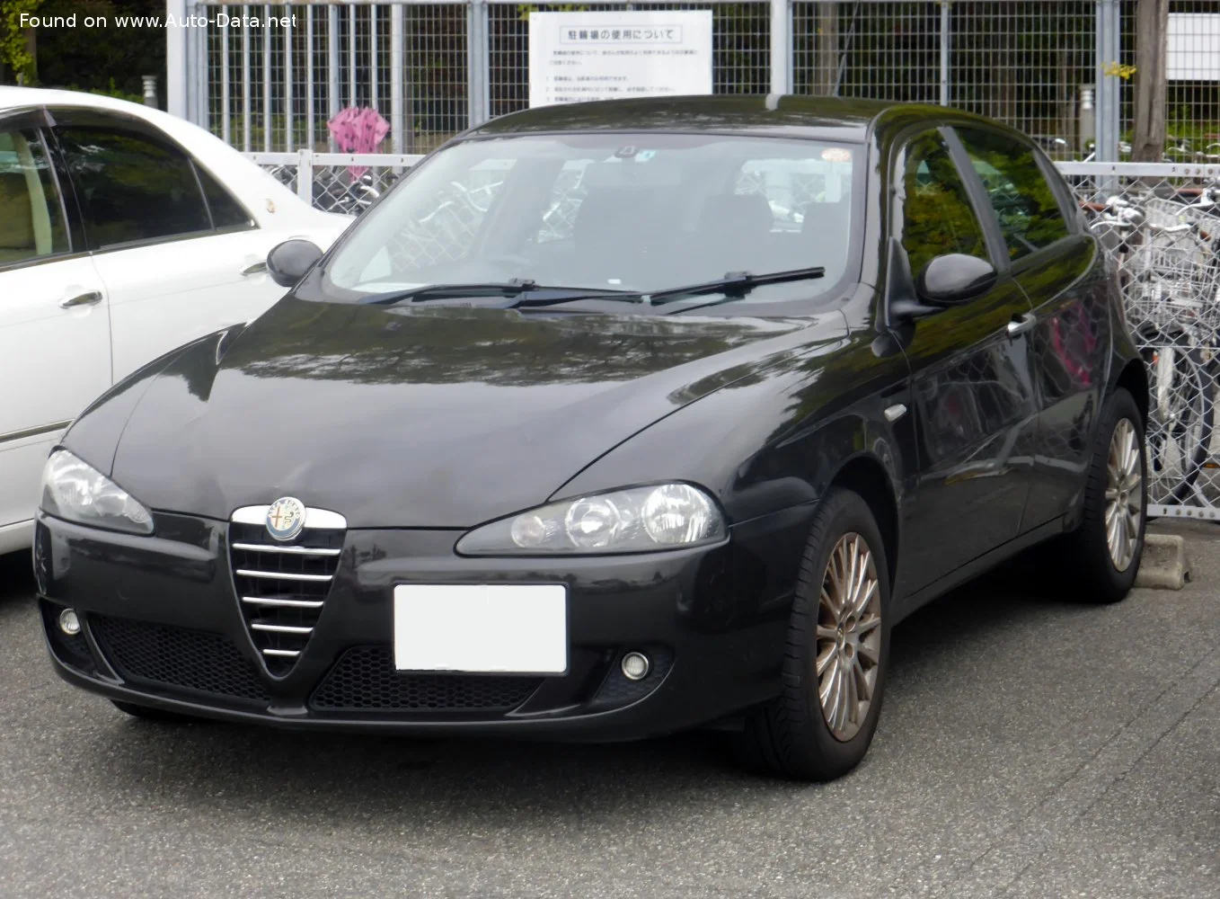 Alfa Romeo 147 1.6 Twin Spark (105 Hp)2004 - 2010 thumbnail 15