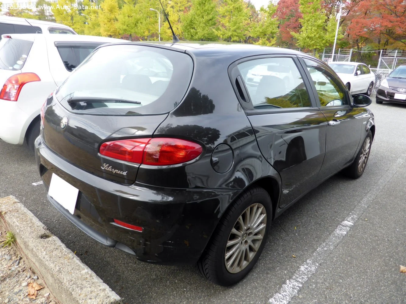 Alfa Romeo 147 1.6 Twin Spark (105 Hp)2004 - 2010 thumbnail 16