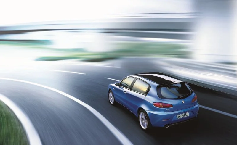 Alfa Romeo 147 1.6 Twin Spark (105 Hp)2004 - 2010 thumbnail 6