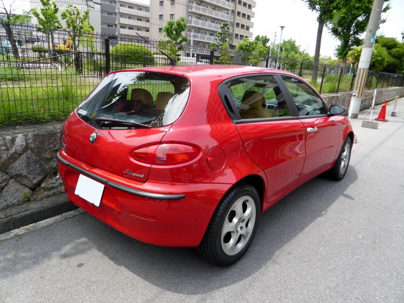 Alfa Romeo 147 1.6 Twin Spark (120 Hp)2000 - 2004 thumbnail 14