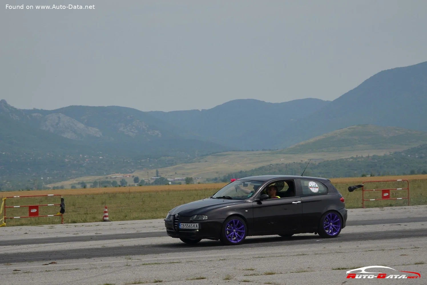 Alfa Romeo 147 1.6 Twin Spark (120 Hp)2000 - 2004 thumbnail 13
