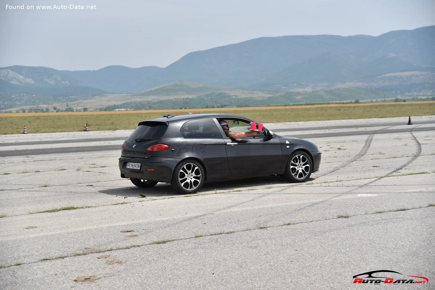 Alfa Romeo 147 1.6 Twin Spark (120 Hp)2000 - 2004 thumbnail 17