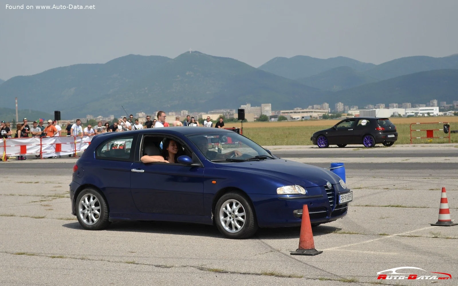 Alfa Romeo 147 1.6 Twin Spark (120 Hp)2000 - 2004 thumbnail 7