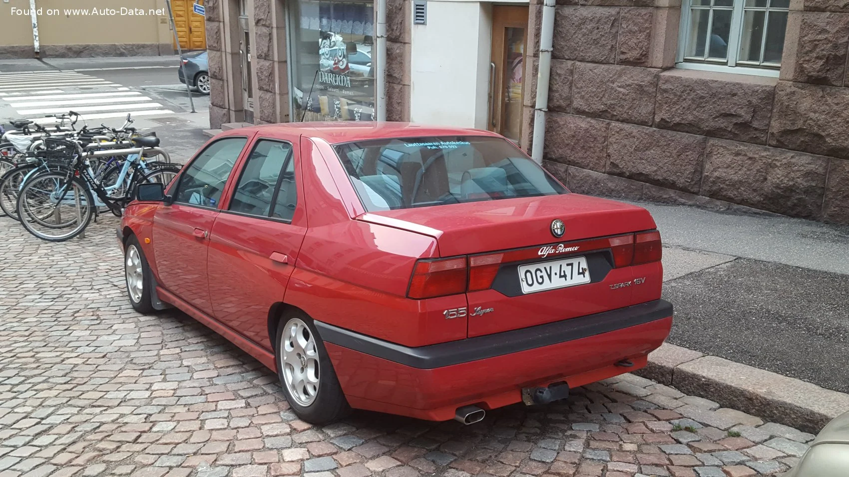 Alfa Romeo 155 1.6 Twin Spark 16V (120 Hp)1996 - 1997 thumbnail 2