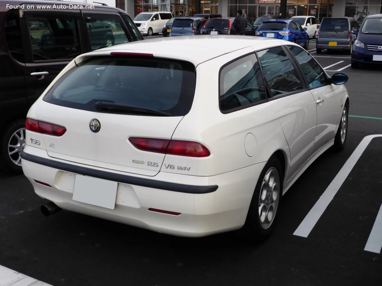 Alfa Romeo 156 1.6 16V Twin Spark (120 Hp)2000 - 2003 thumbnail 4