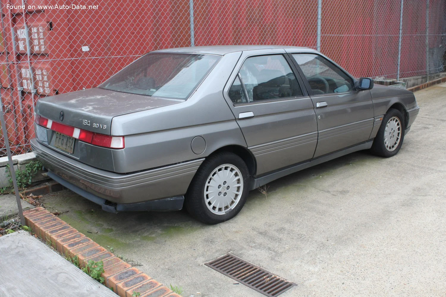 Alfa Romeo 164 2.0 Turbo (175 Hp)1987 - 1991 thumbnail 4