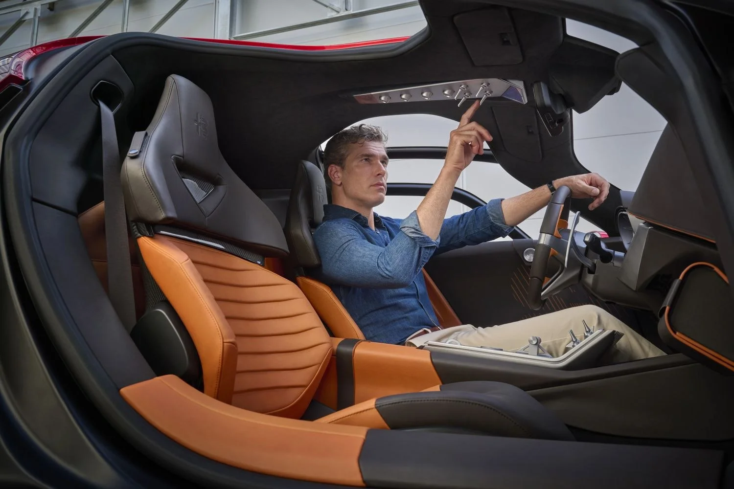 Alfa Romeo 33 Stradale 102 kWh (750 Hp) Electric AWD2023 - thumbnail 16