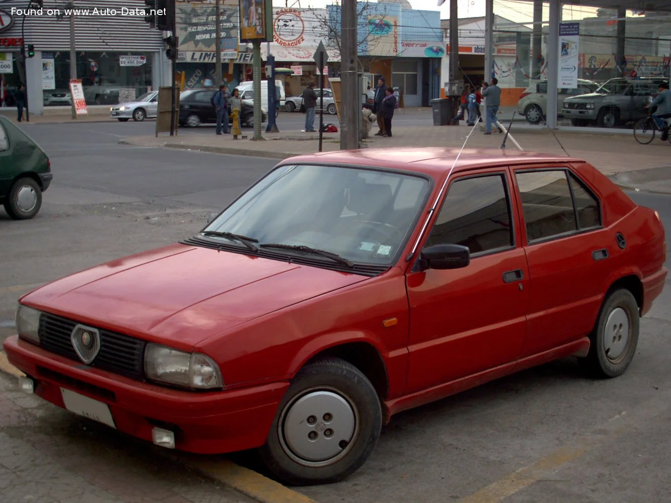Alfa Romeo 33 1.3 (68 Hp)1983 - 1989 thumbnail 7