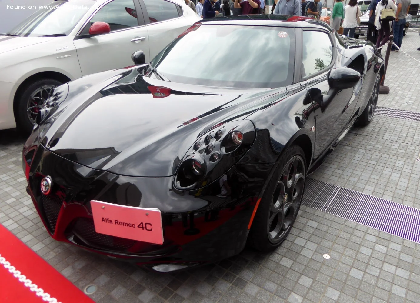 Alfa Romeo 4C 1.7 (240 Hp) TCT2013 - 2016 thumbnail 8