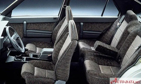 Alfa Romeo 75 1.6 (110 Hp)1985 - 1989 thumbnail 8