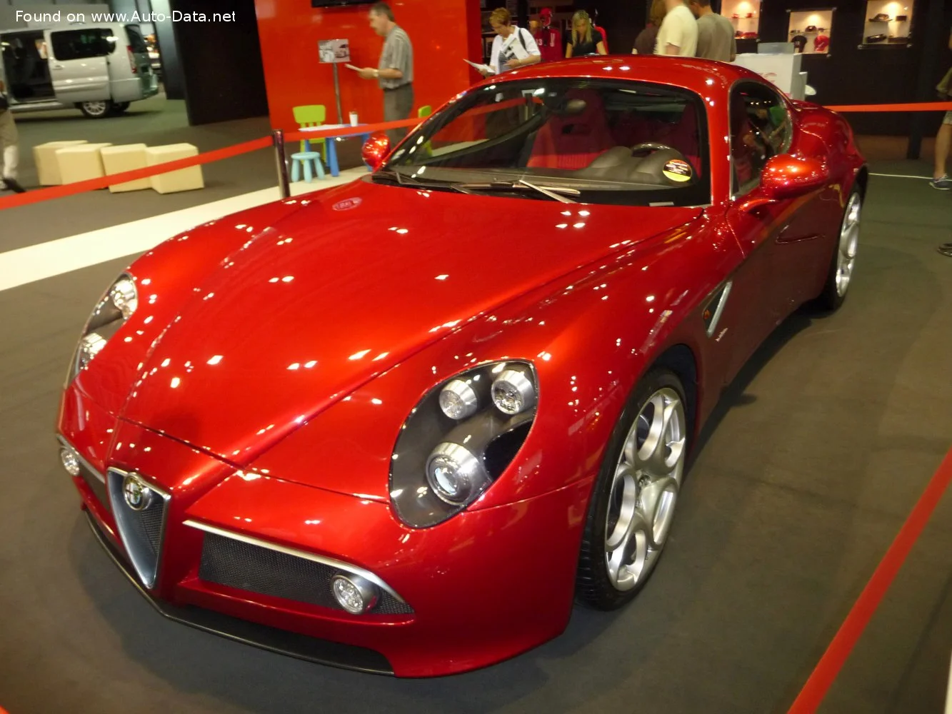 Alfa Romeo 8C Competizione 4.7i V8 32V (450 Hp)2007 - 2010 thumbnail 11