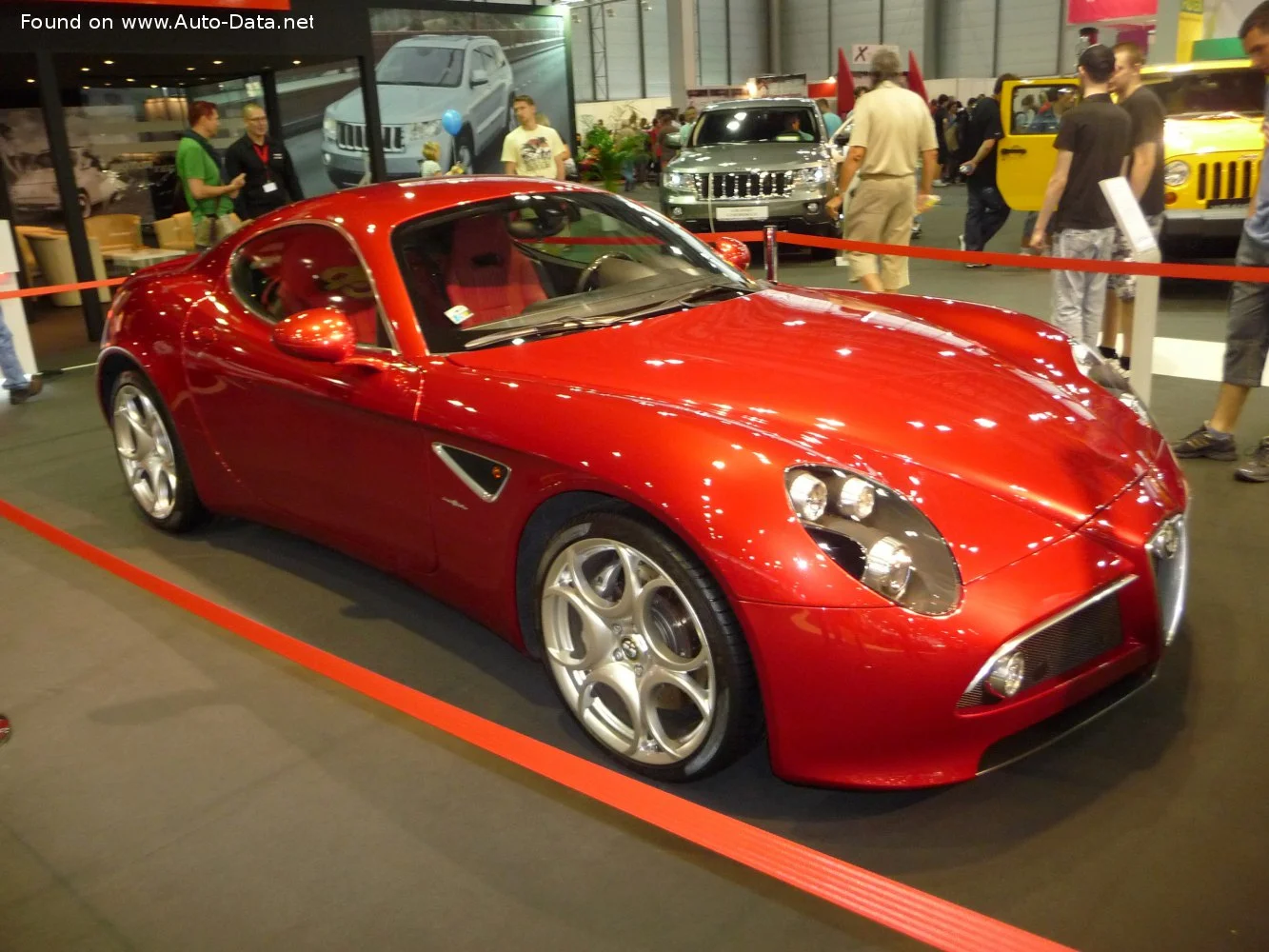 Alfa Romeo 8C Competizione 4.7i V8 32V (450 Hp)2007 - 2010 thumbnail 12