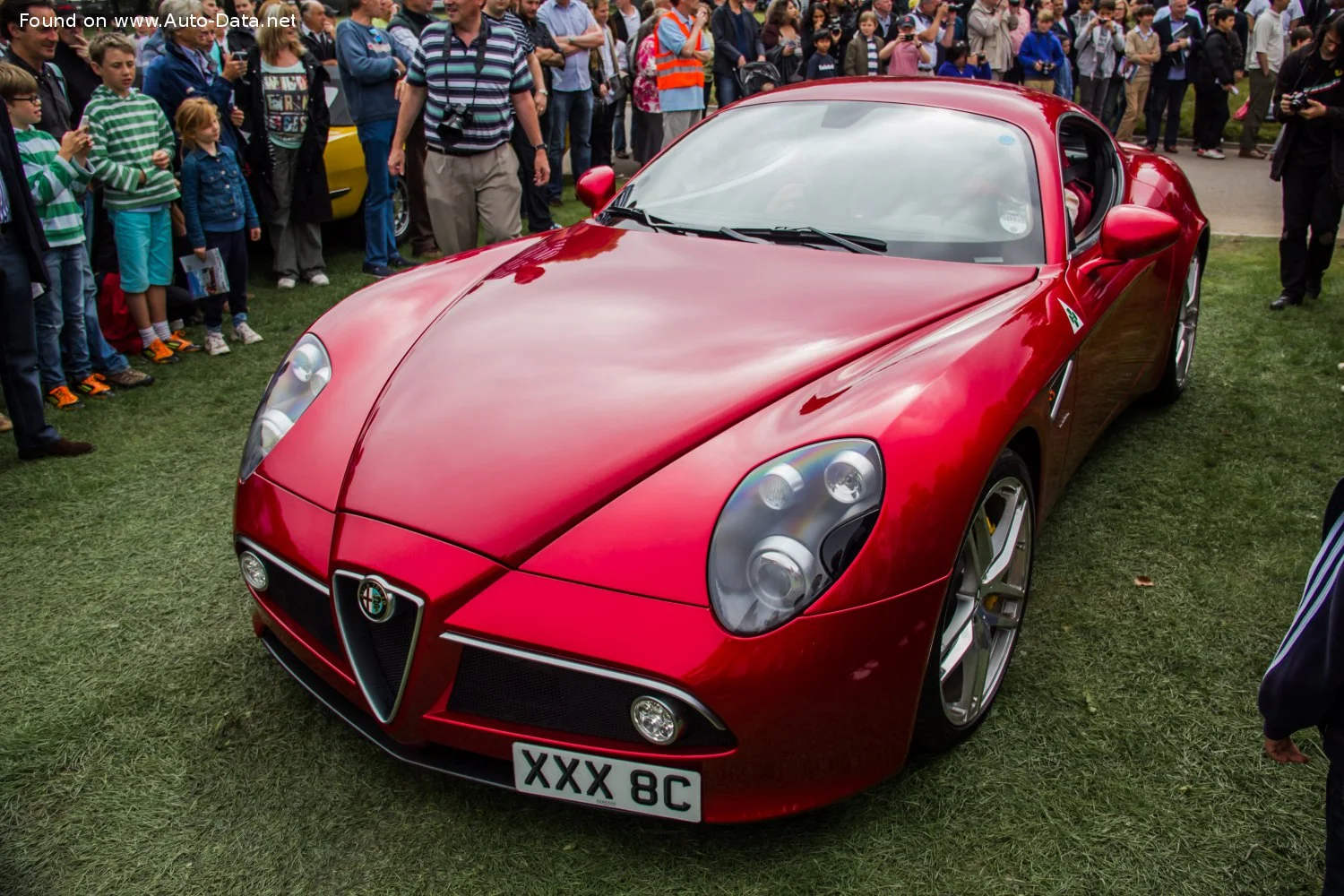 Alfa Romeo 8C Competizione 4.7i V8 32V (450 Hp)2007 - 2010 thumbnail 13