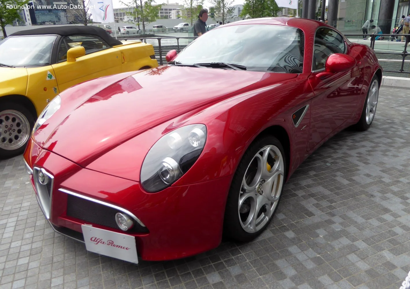 Alfa Romeo 8C Competizione 4.7i V8 32V (450 Hp)2007 - 2010 thumbnail 16