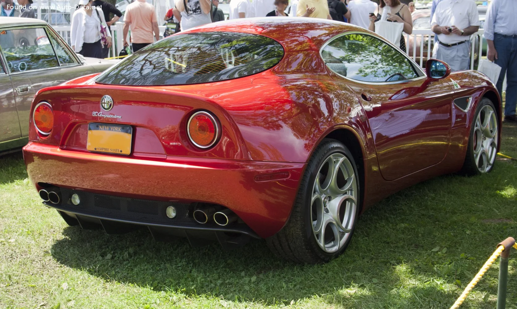 Alfa Romeo 8C Competizione 4.7i V8 32V (450 Hp)2007 - 2010 thumbnail 10