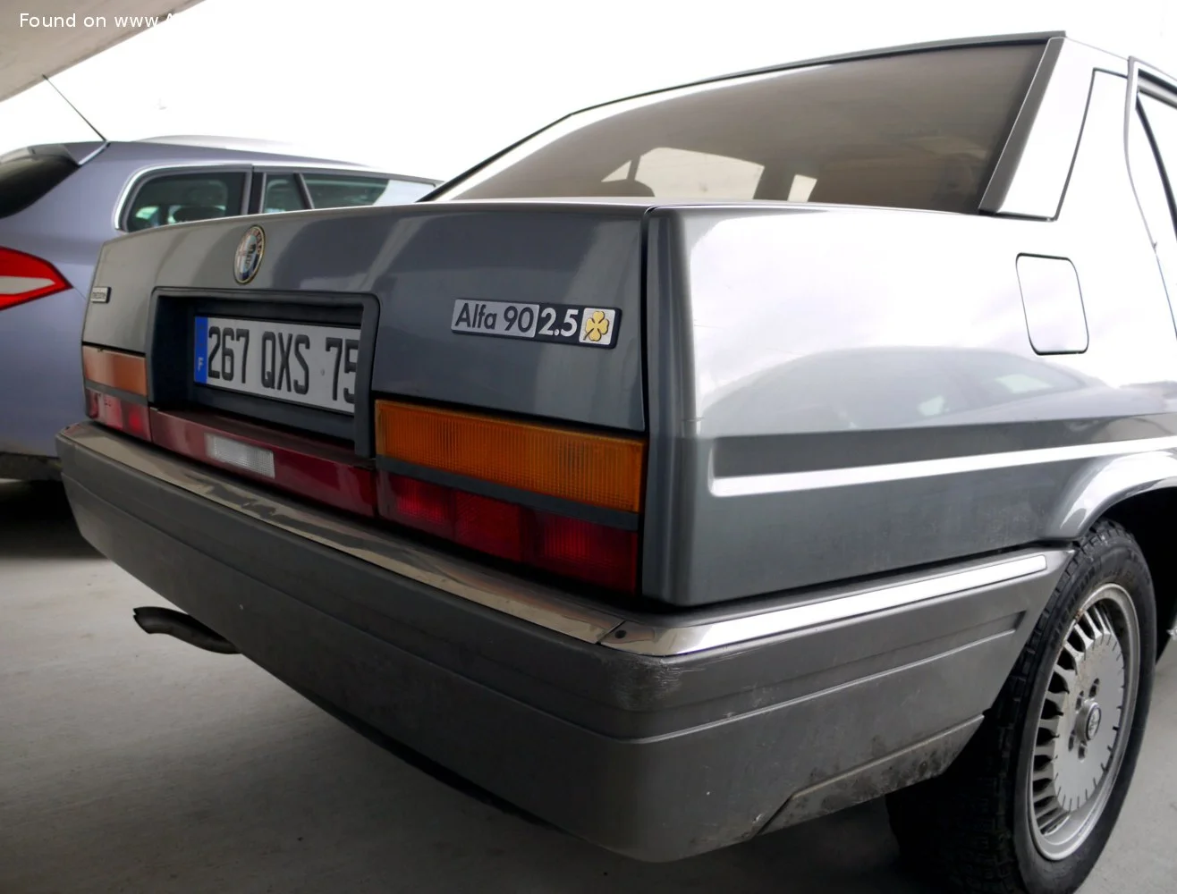 Alfa Romeo 90 1.8 (116 Hp)1984 - 1987 thumbnail 4