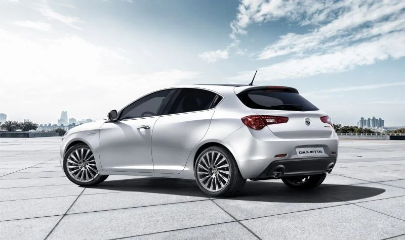 Alfa Romeo Giulietta 1.4 TB (120 Hp)2019 - 2020 thumbnail 2
