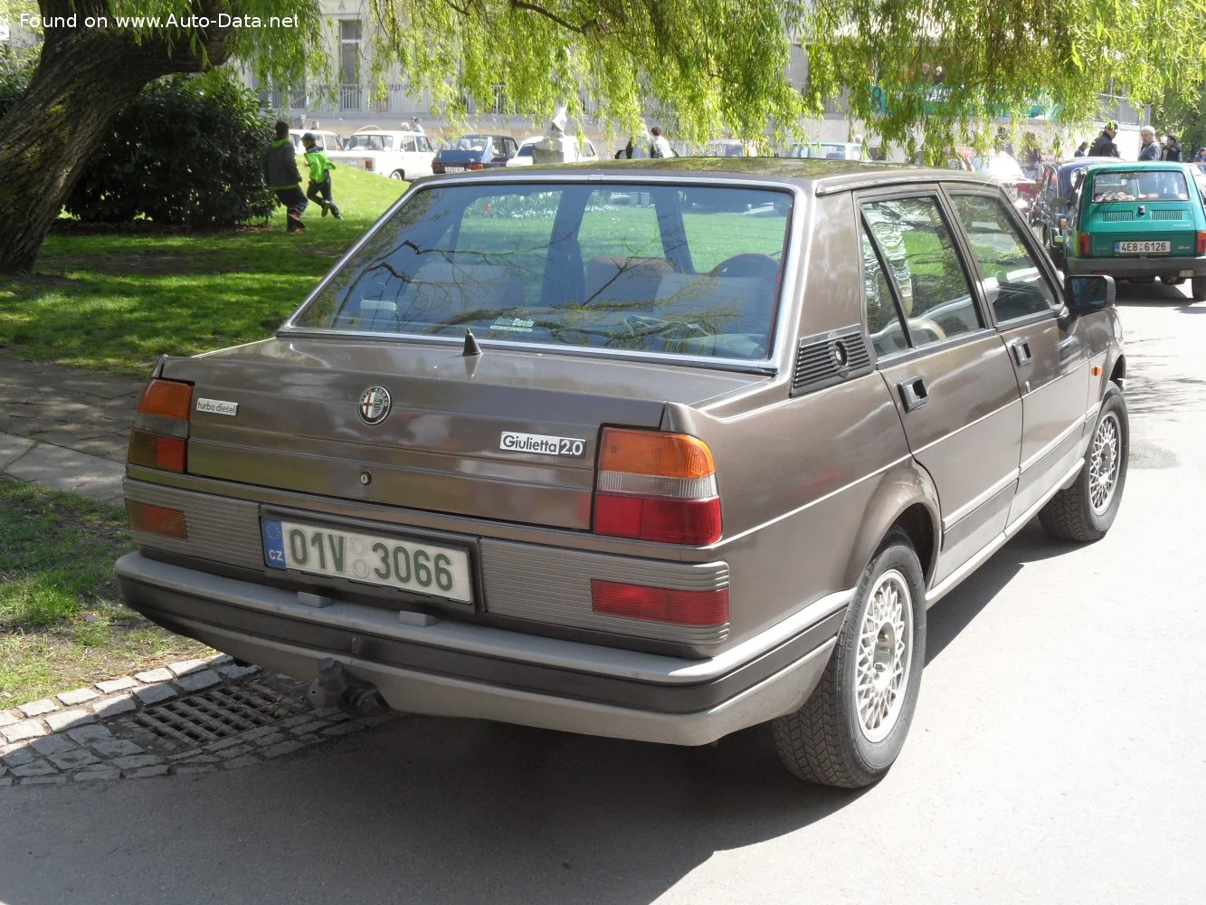 Alfa Romeo Giulietta 1.3 (90 Hp)1977 - 1983 thumbnail 5