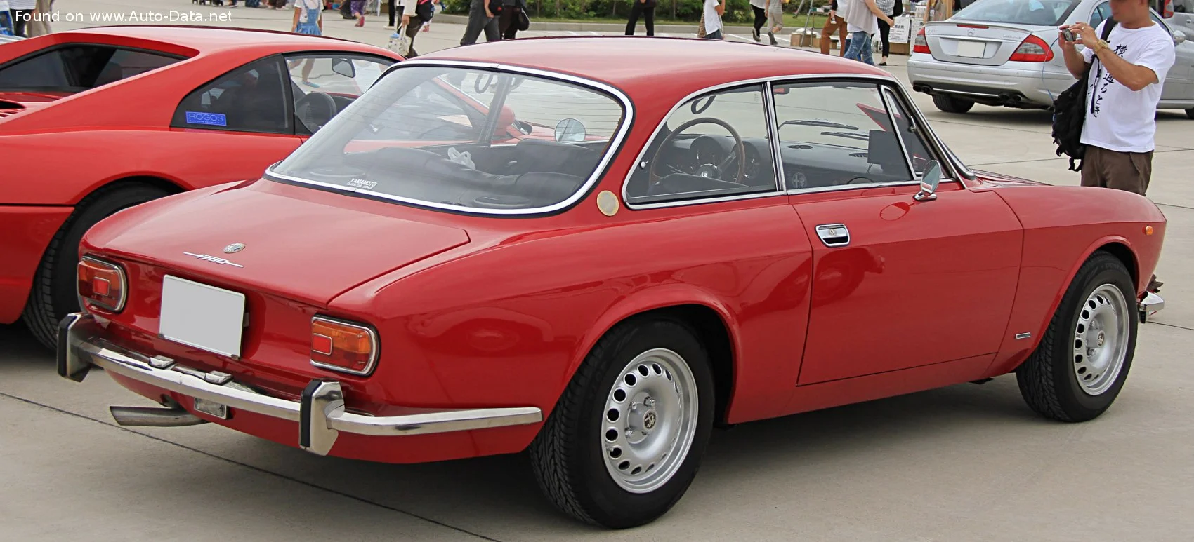 Alfa Romeo GT 1300 Junior (87 Hp)1966 - 1977 thumbnail 3