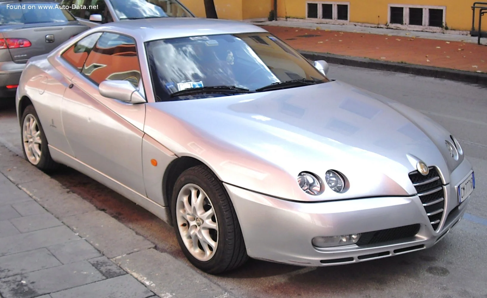 Alfa Romeo GTV 2.0 JTS (165 Hp)2003 - 2004 thumbnail 3