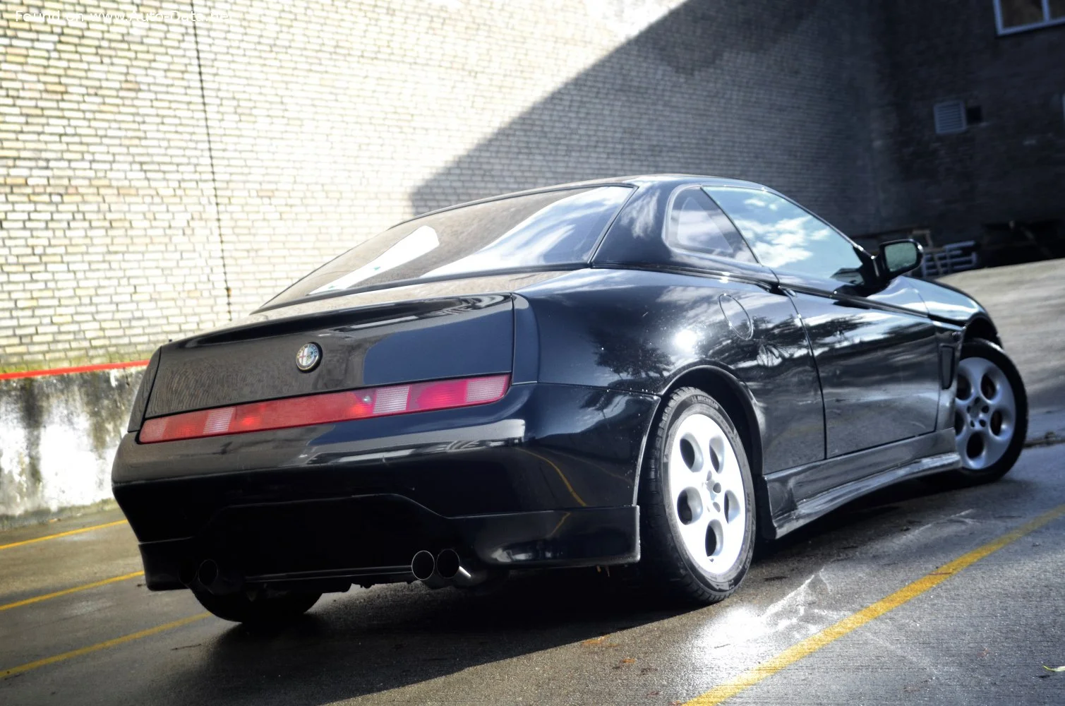 Alfa Romeo GTV 1.8 Twin Spark (144 Hp)1998 - 2003 thumbnail 8