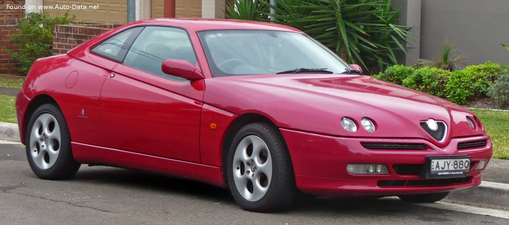 Alfa Romeo GTV 1.8 Twin Spark (144 Hp)1998 - 2003 thumbnail 9