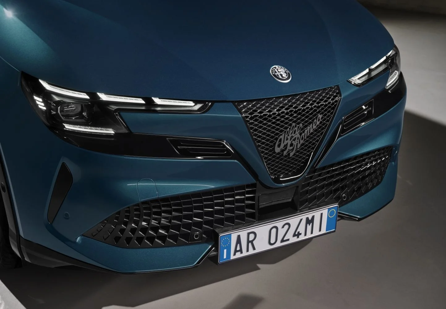 Alfa Romeo Junior 1.2 (136 Hp) Hybrid eDCT2024 - thumbnail 4