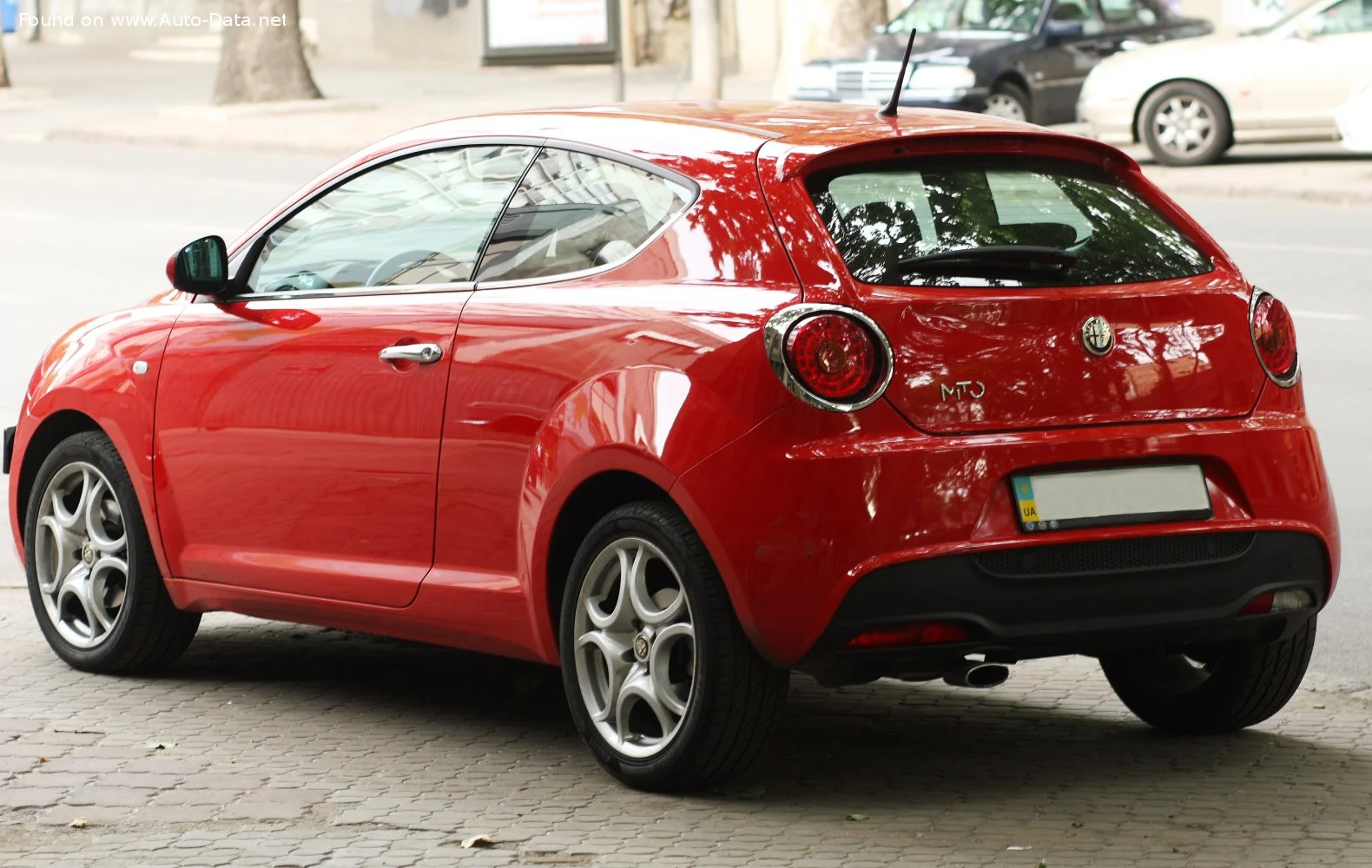 Alfa Romeo MiTo 0.9 TwinAir (105 Hp)2013 - 2013 thumbnail 11