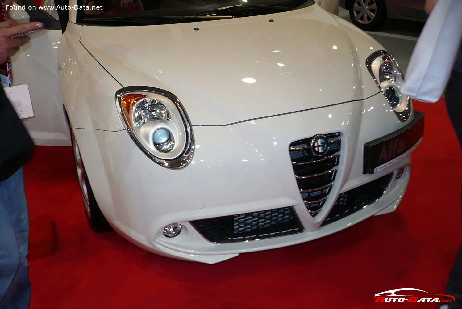 Alfa Romeo MiTo 0.9 TwinAir (105 Hp)2013 - 2013 thumbnail 3