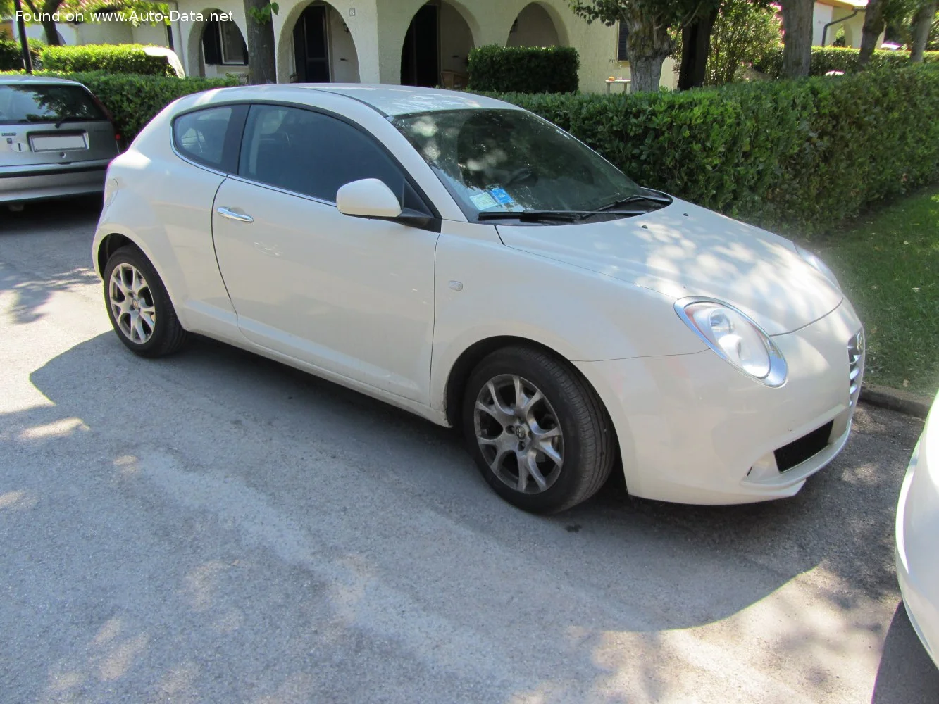 Alfa Romeo MiTo 0.9 TwinAir (105 Hp)2013 - 2013 thumbnail 8