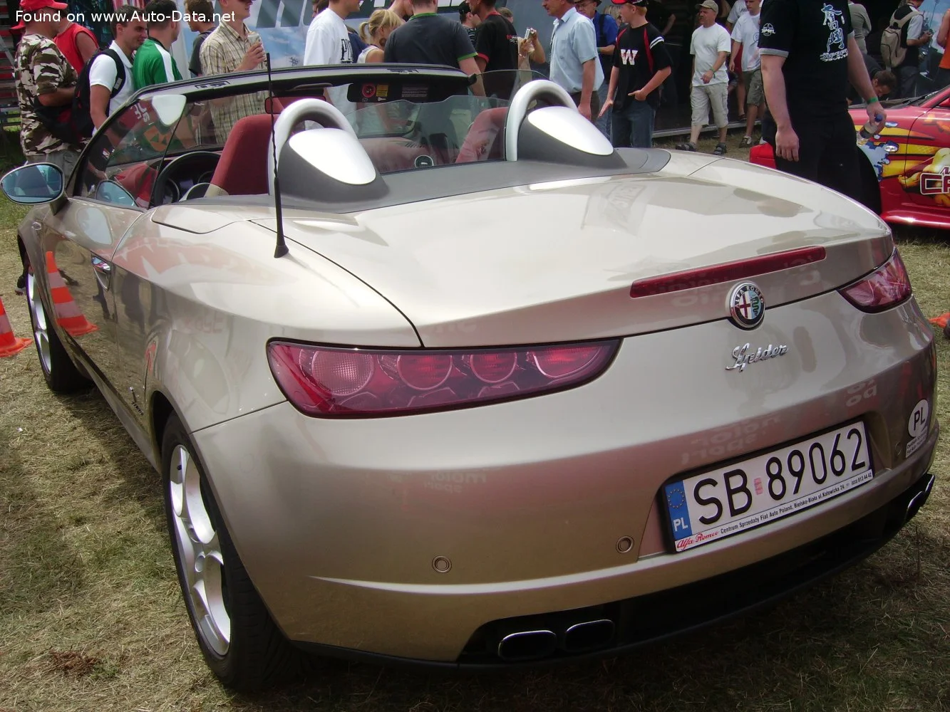 Alfa Romeo Spider 1.8 TBi (200 Hp)2009 - 2010 thumbnail 13