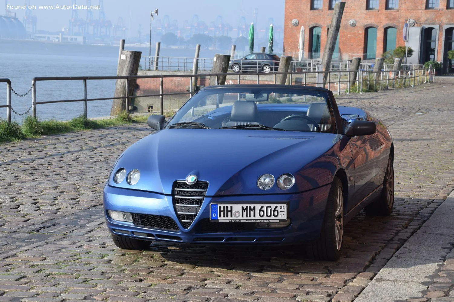 Alfa Romeo Spider 2.0 JTS (165 Hp)2003 - 2004 thumbnail 2
