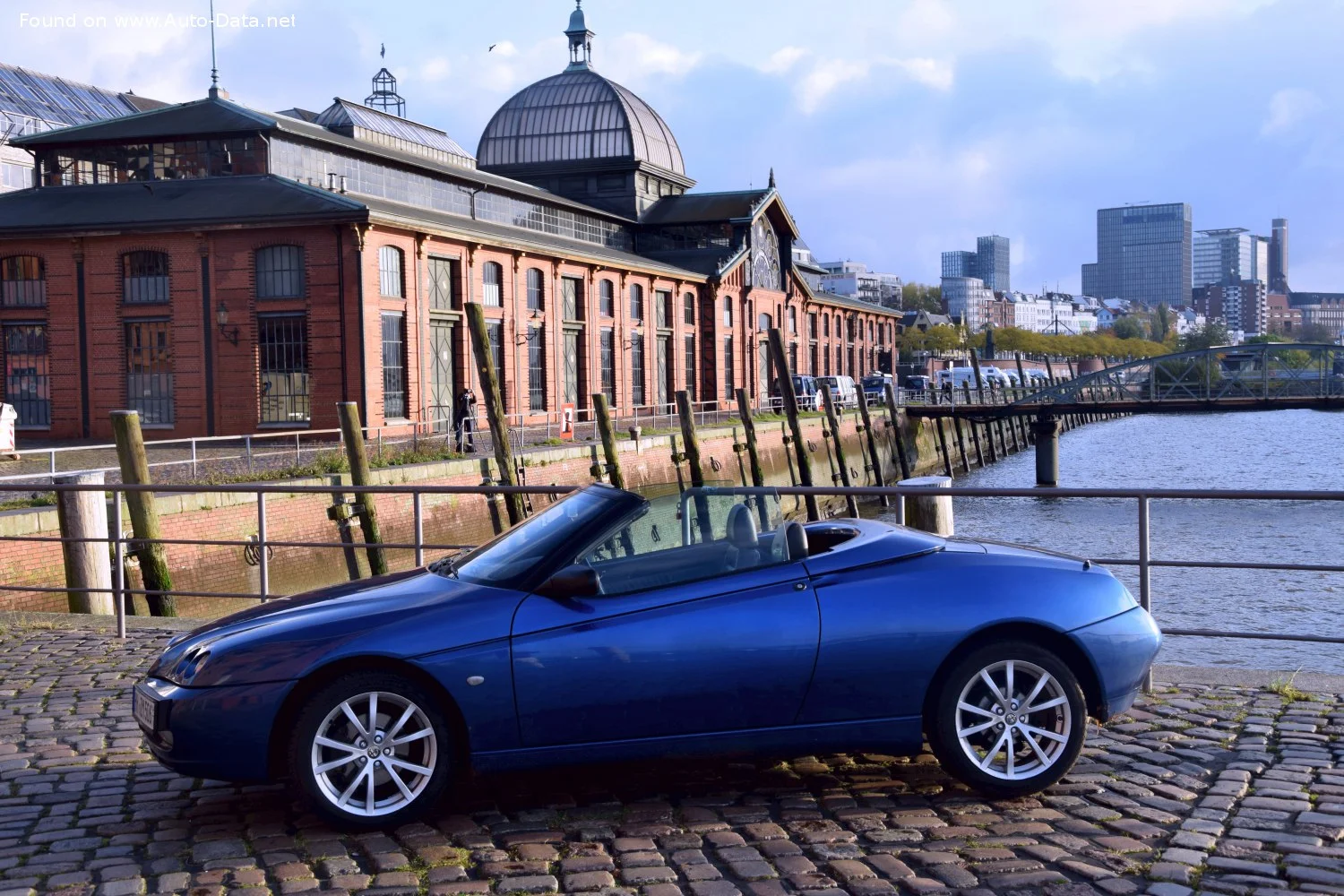 Alfa Romeo Spider 2.0 JTS (165 Hp)2003 - 2004 thumbnail 4