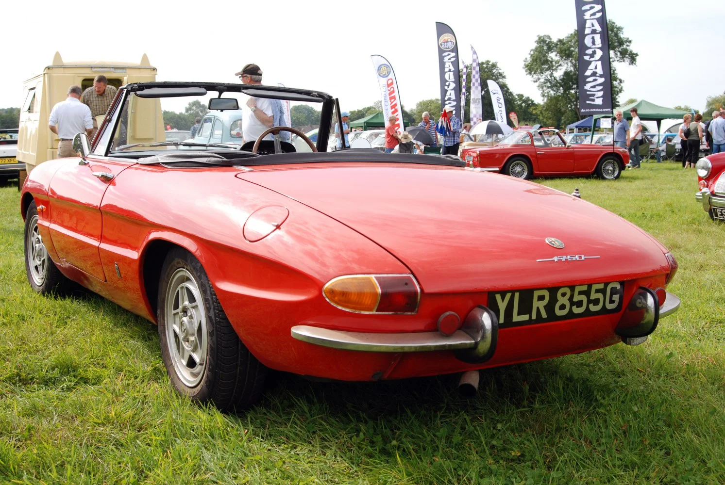 Alfa Romeo Spider 1300 (88 Hp)1968 - 1969 thumbnail 8
