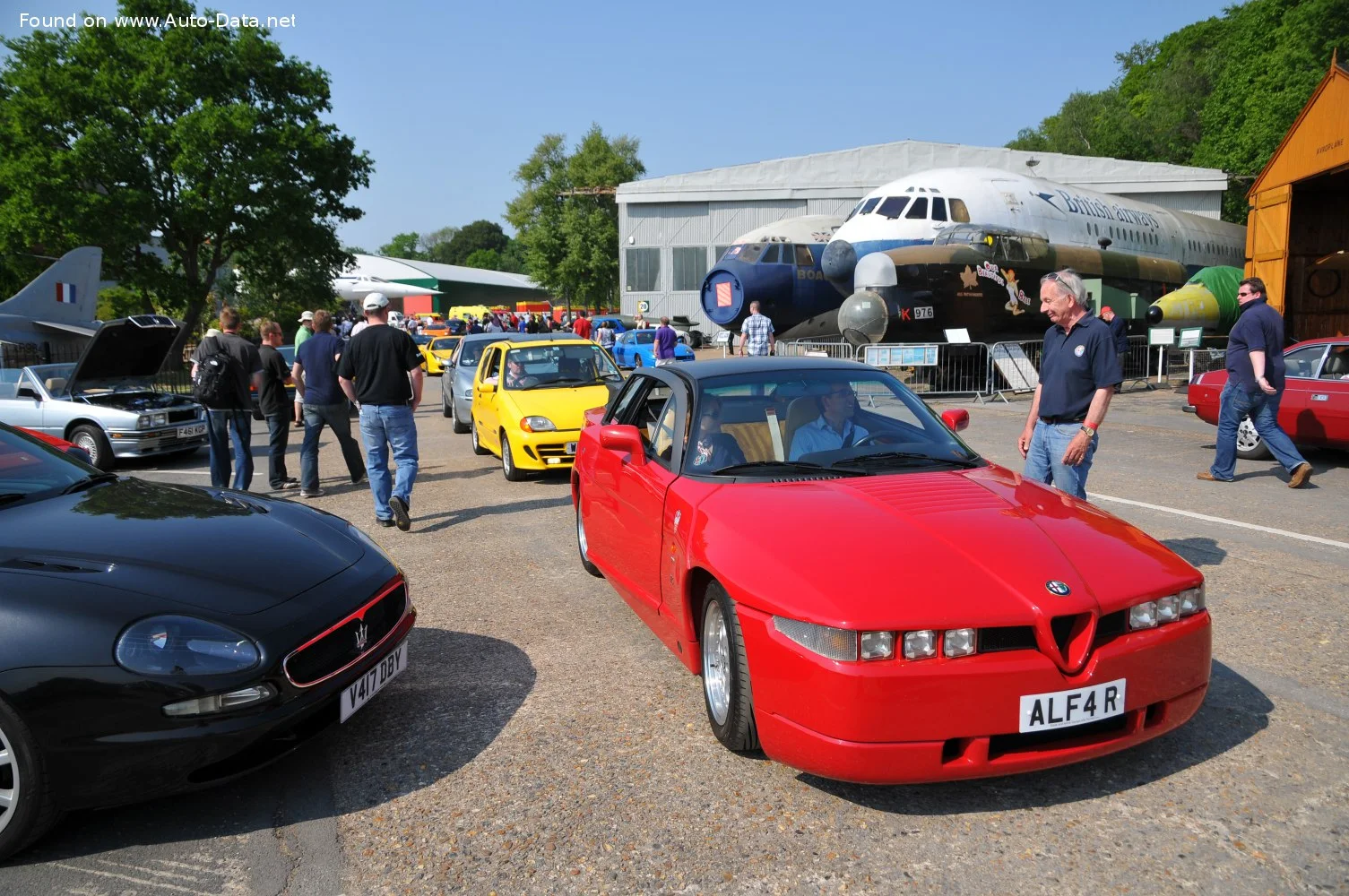 Alfa Romeo SZ 3.0 V6 Zagato (210 Hp)1989 - 1991 thumbnail 18