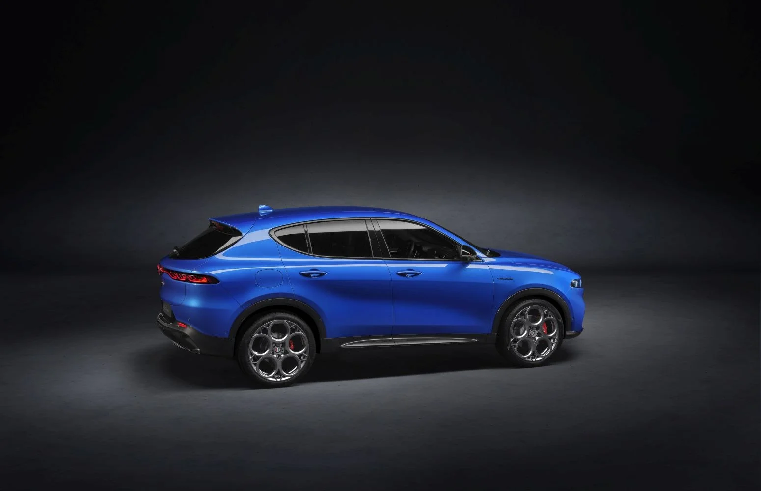 Alfa Romeo Tonale 1.3 T MultiAir (190 Hp) Plug-in Hybrid eQ4 Automatic2022 - thumbnail 2