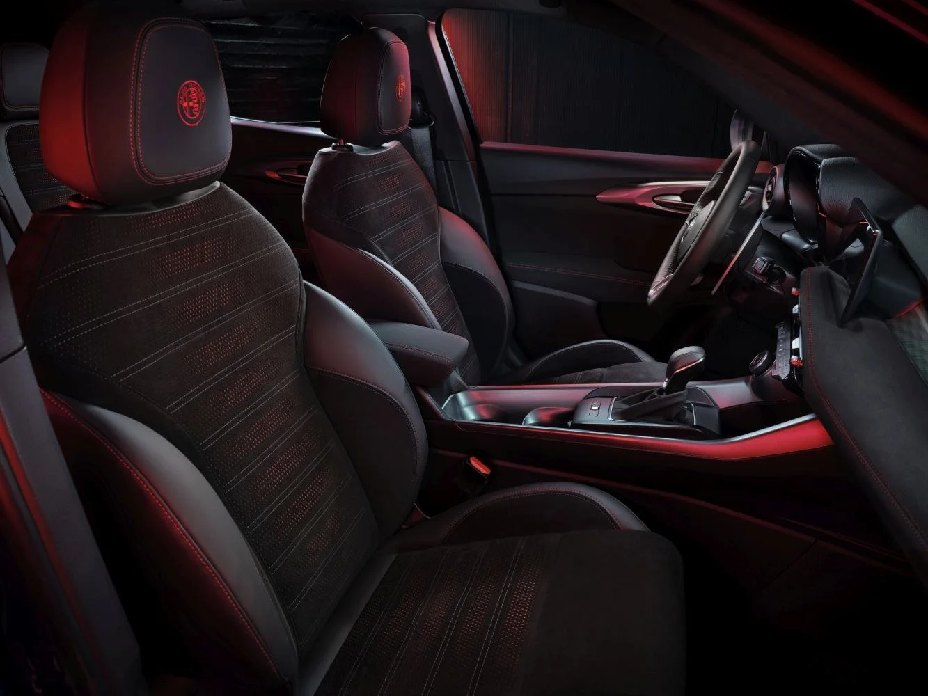 Alfa Romeo Tonale 1.3 T MultiAir (190 Hp) Plug-in Hybrid eQ4 Automatic2022 - thumbnail 17