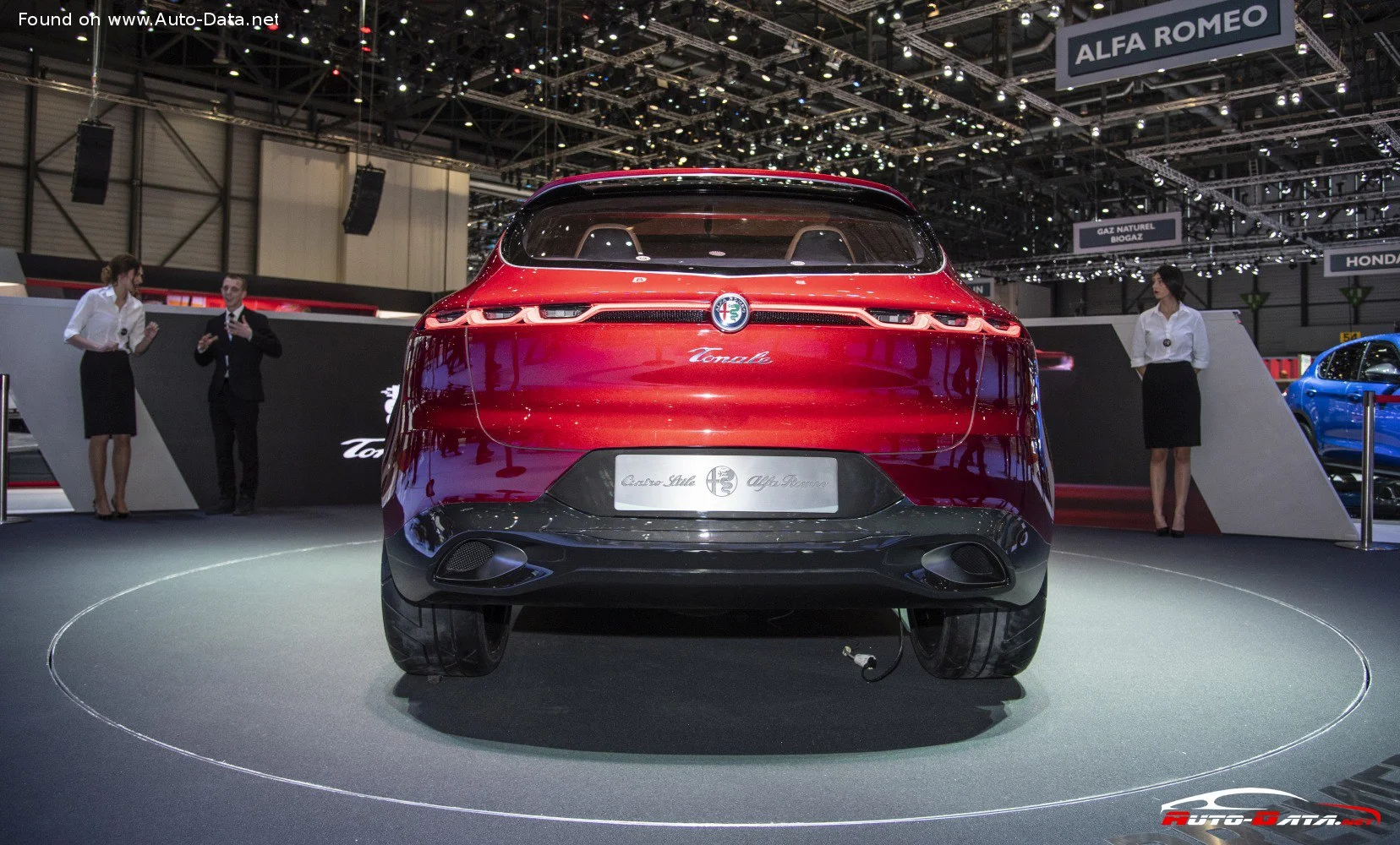 Alfa Romeo Tonale Alfa Romeo Tonale Concept thumbnail 3
