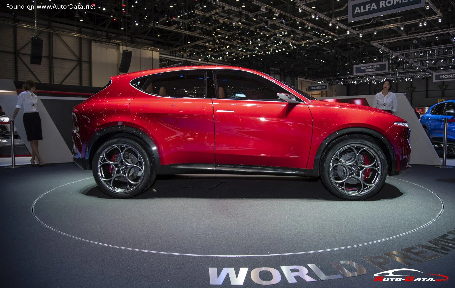 Alfa Romeo Tonale Alfa Romeo Tonale Concept thumbnail 5