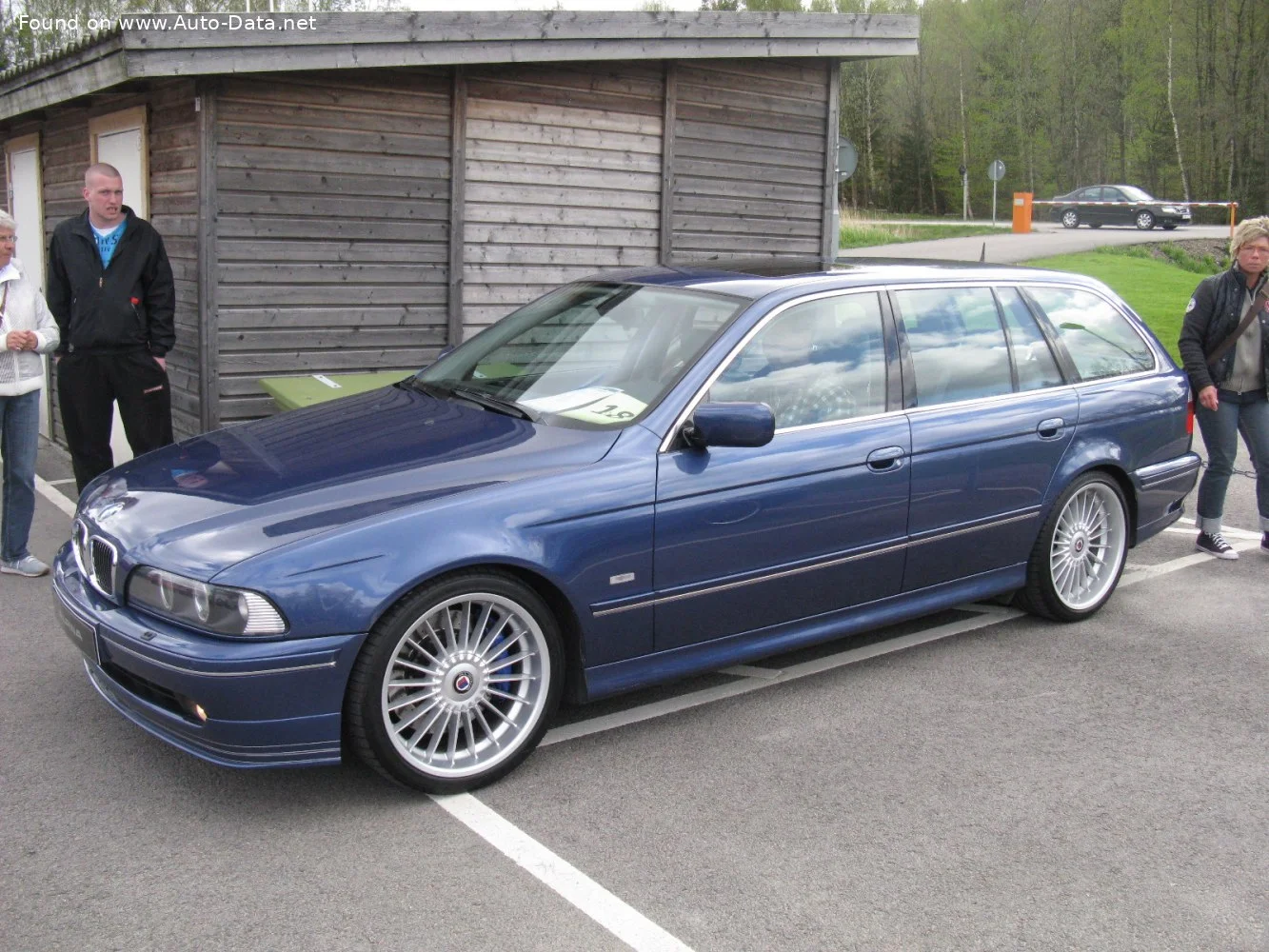Alpina B10 modeli